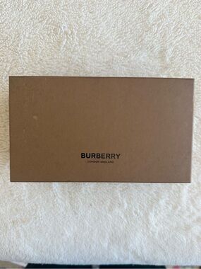 Burberry Sunglasses Case and Box
